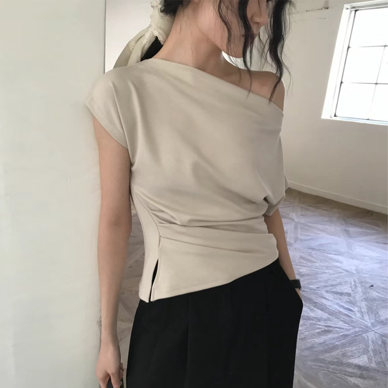 Korean Lifestyle & Kids Boutique Photos - Elegant One-Shoulder Design Sensation Top Korean