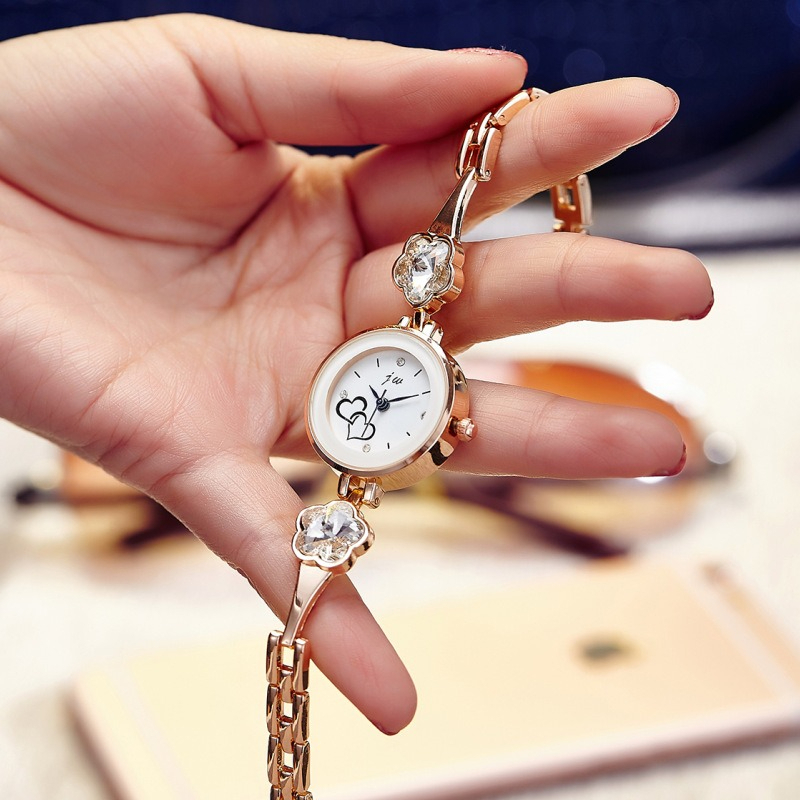 Korean Lifestyle Student - Fashion Casual Alloy Strap Quartz Watch