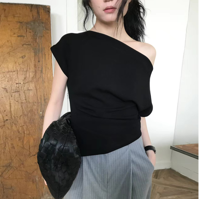 Elegant One-Shoulder Design Se - مراجعة Korean Lifestyle & Kids Boutique Photos وسعره